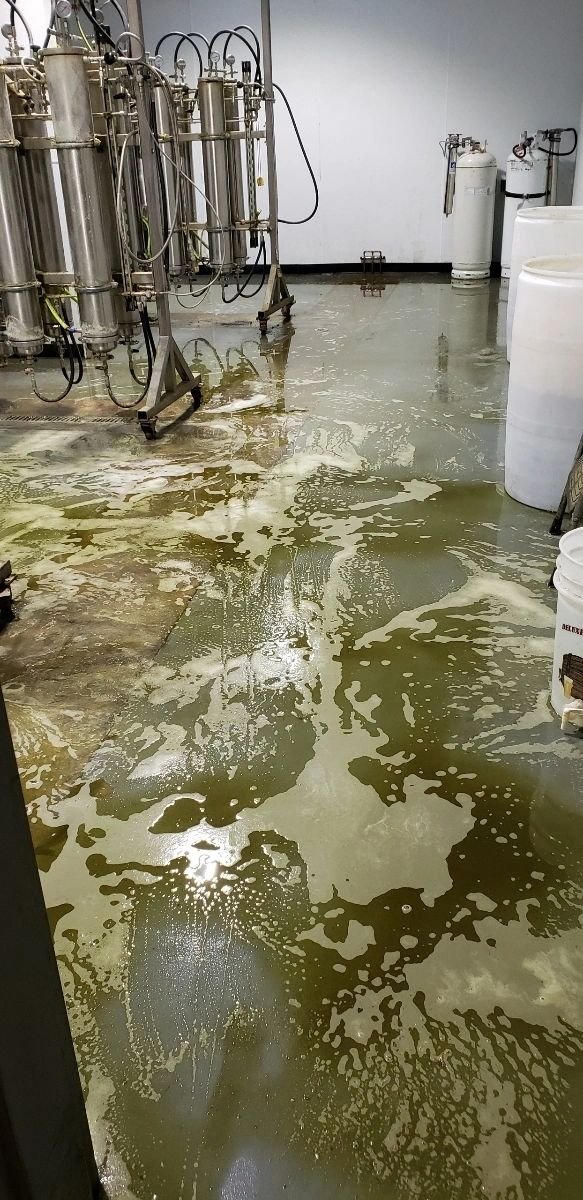 cr=t_0%,l_0%,w_100%,h_100% (3)